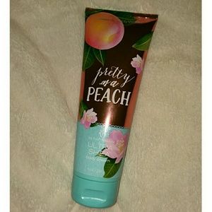 B&BW Pretty As A Peach Lotion